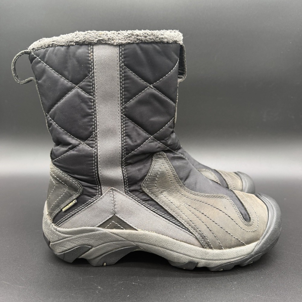 KEEN Betty Women Sz 9.5โ Winter 200g Insulated Dry WP Zip Boot Boots Black Gray